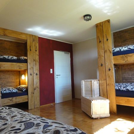 Peanuts Hostel & Meer Surendorf Екстериор снимка
