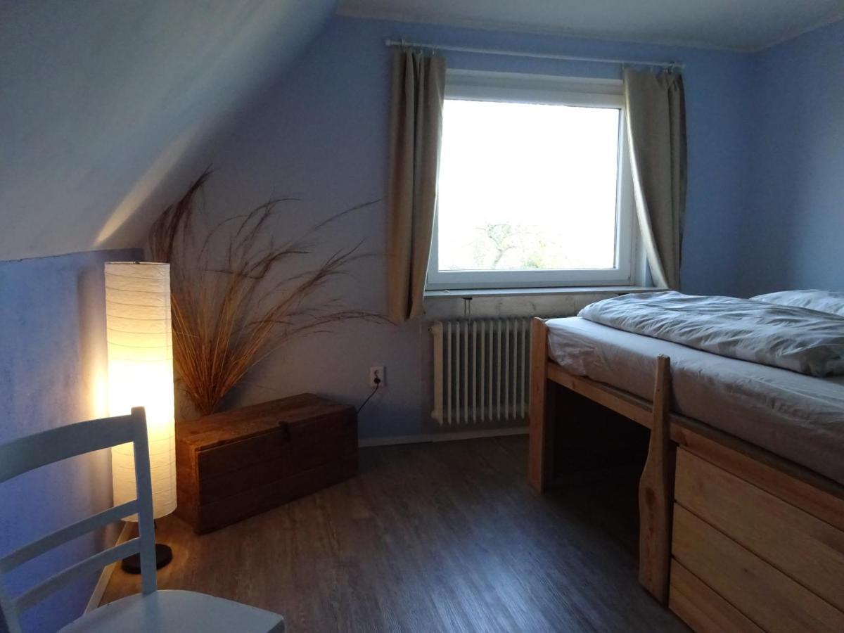 Peanuts Hostel & Meer Surendorf Екстериор снимка
