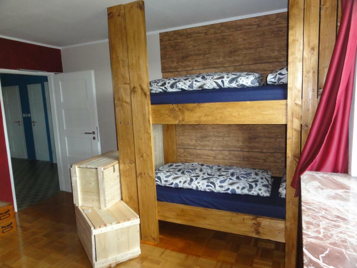 Peanuts Hostel & Meer Surendorf Екстериор снимка