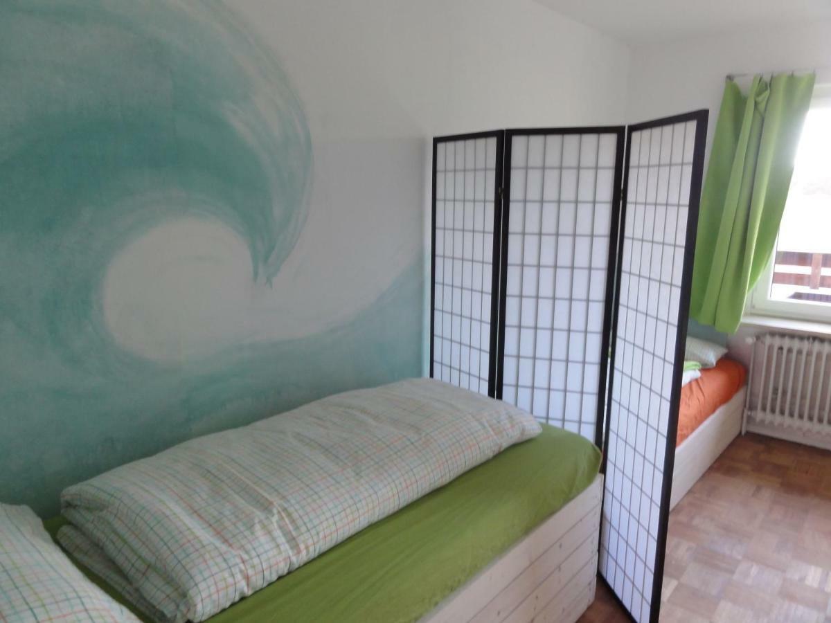 Peanuts Hostel & Meer Surendorf Екстериор снимка